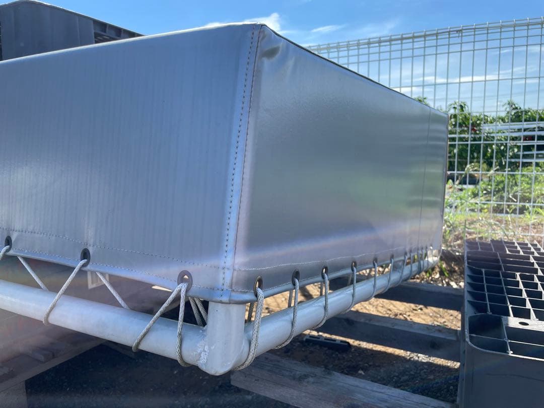 プレハブ　仮設　軒先テント