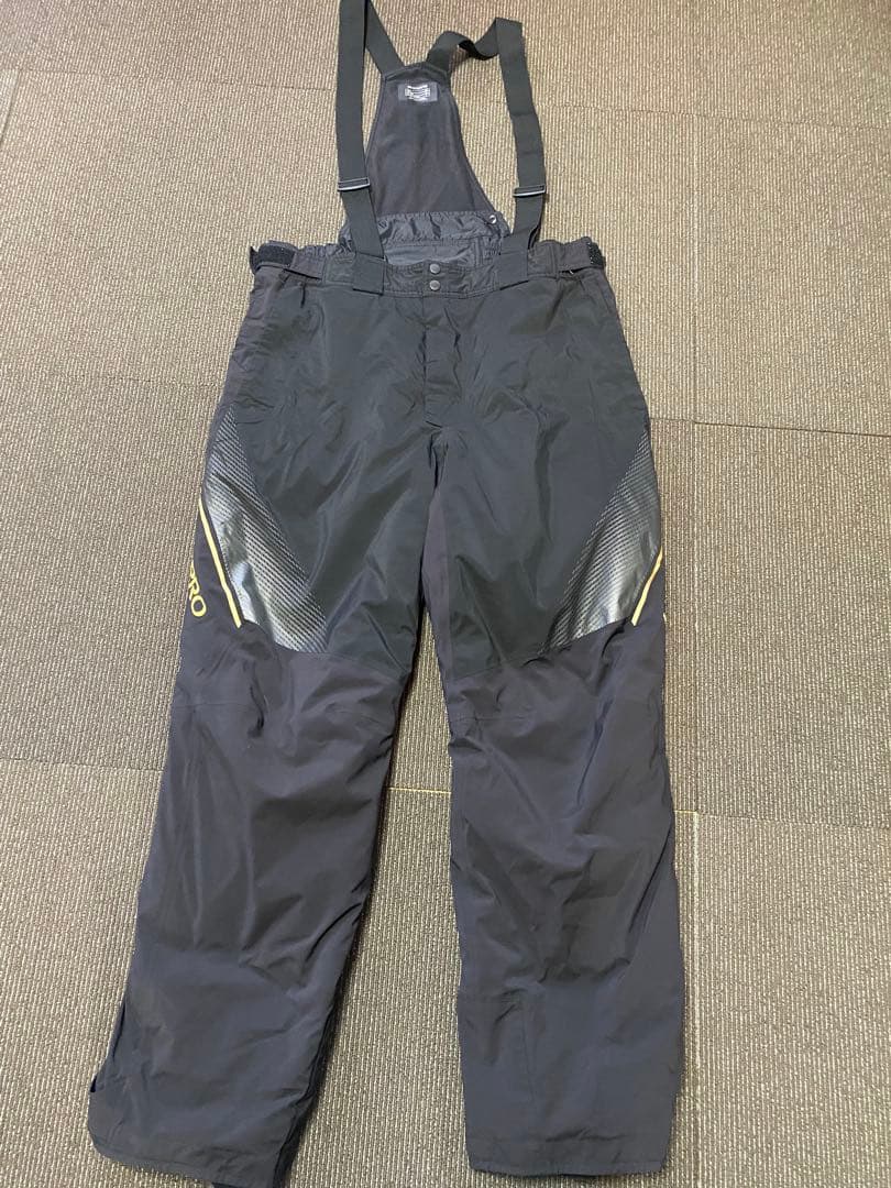 シマノ　リミテッドプロ　RB-111U ゴアテックス　ウォームレインスーツ