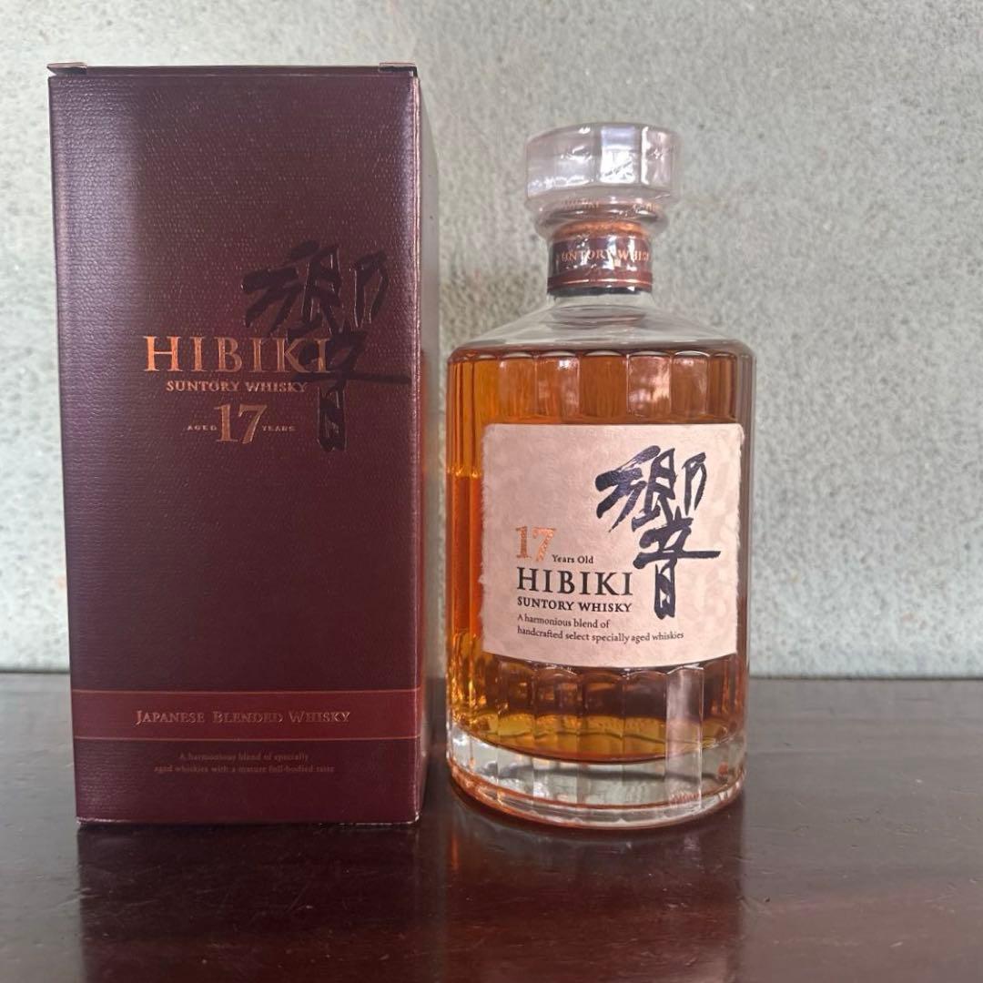 【未開封品】サントリー　響17年　箱付　終売