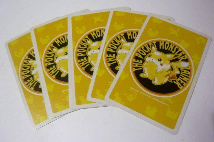 ポケモントランプ ピカチュウバージョン 初期　おまけ付き