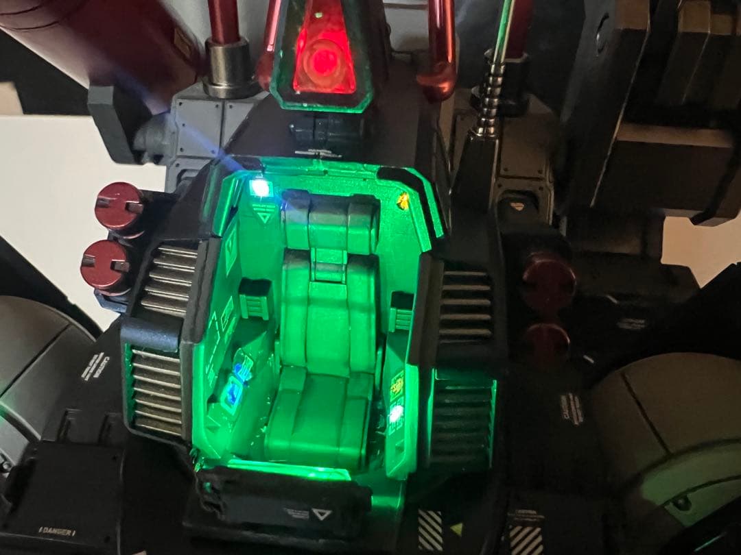 ダグラム 1/35 DXコンプリート版【完成品】LED電飾