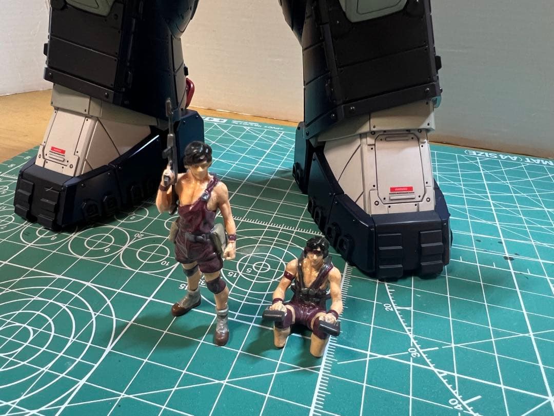 ダグラム 1/35 DXコンプリート版【完成品】LED電飾