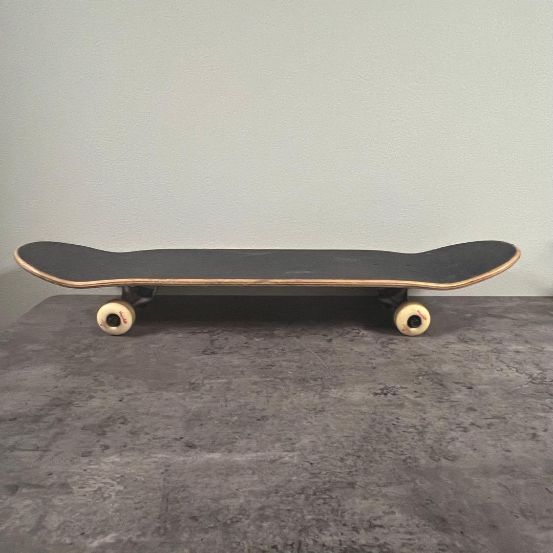 チョコレート インディペンデント スケートボード コンプリート 8.25インチ