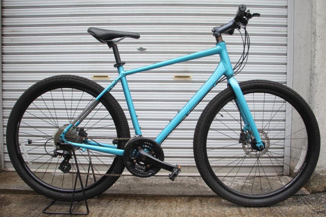 引き取り限定♪ジャイアント♪グラビエ♪ブロックタイヤでオフロードも走れます♪