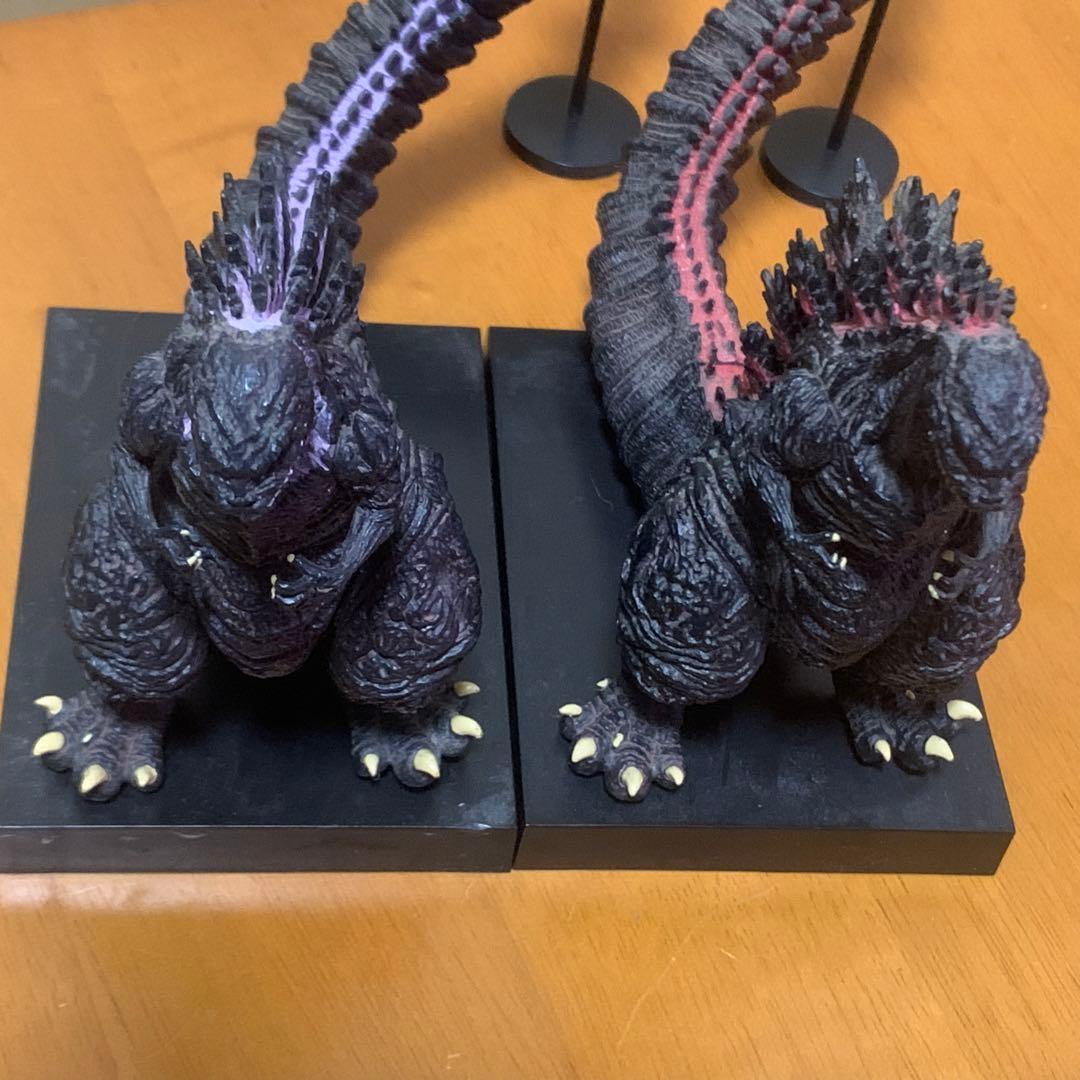 シン・ゴジラ　フィギュア 2体set