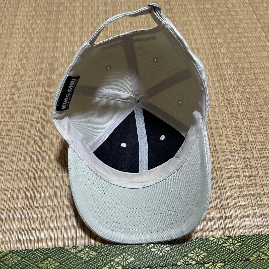 KING GNU Gnuロゴキャップ ベージュ