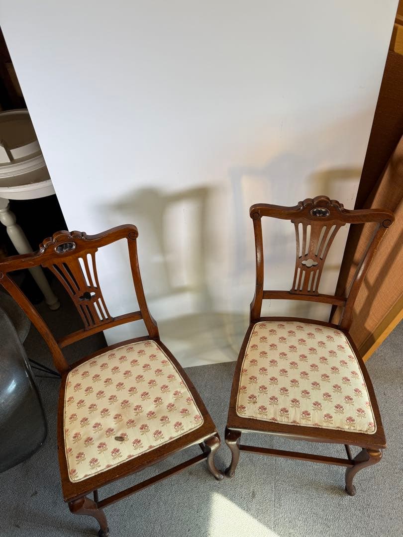 英国製 アンティーク ダイニングチェア 2脚 猫脚 透かし彫 クイーンアン様式