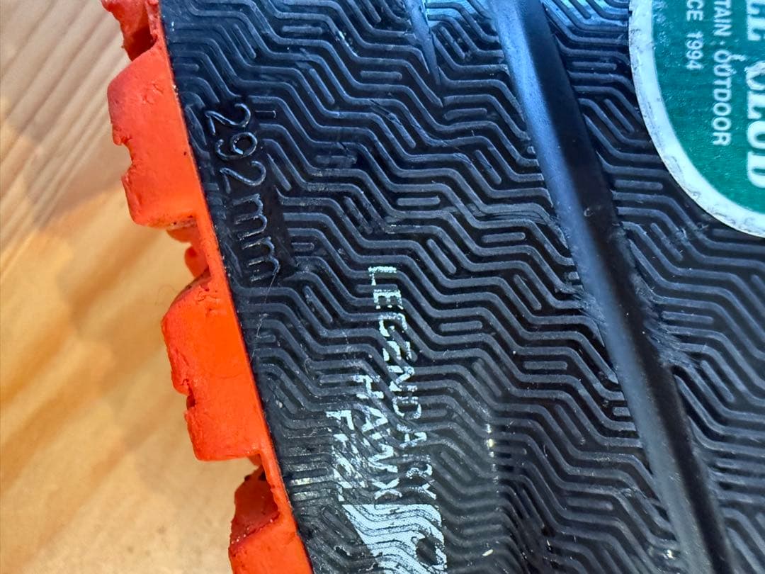 Atomic Hawx 100 アトミックテックブーツ25-26cm