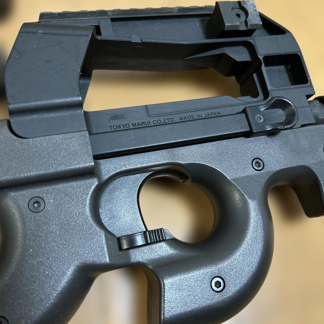 (動作未確認)東京マルイ P90 電動ガン マガジン2本付き