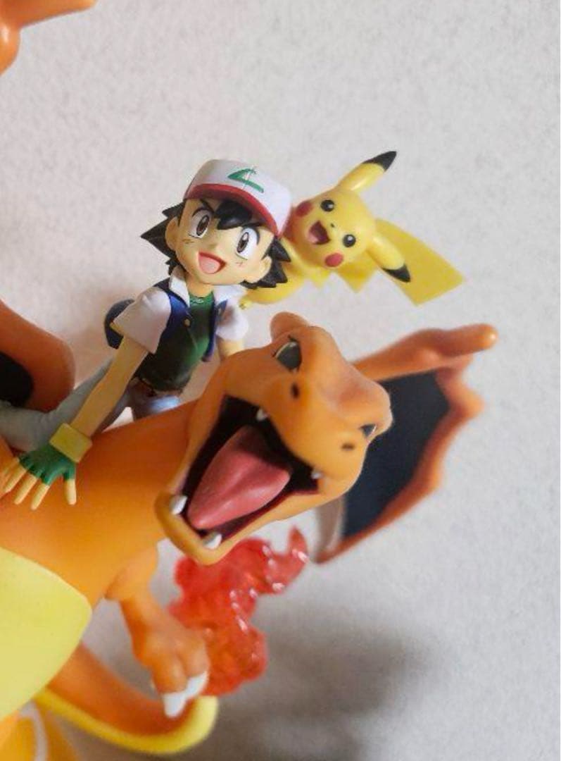 ジェムシリーズ ポケモン サトシ ピカチュウ リザードン フィギュア