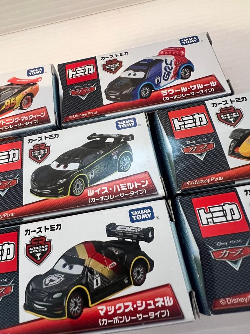 トミカ カーズ２ディズニーピクサーカーボンレザー7台　スタンダードタイプ5台希少