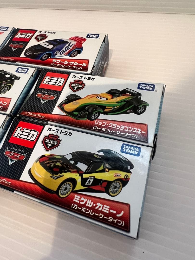 トミカ カーズ２ディズニーピクサーカーボンレザー7台　スタンダードタイプ5台希少