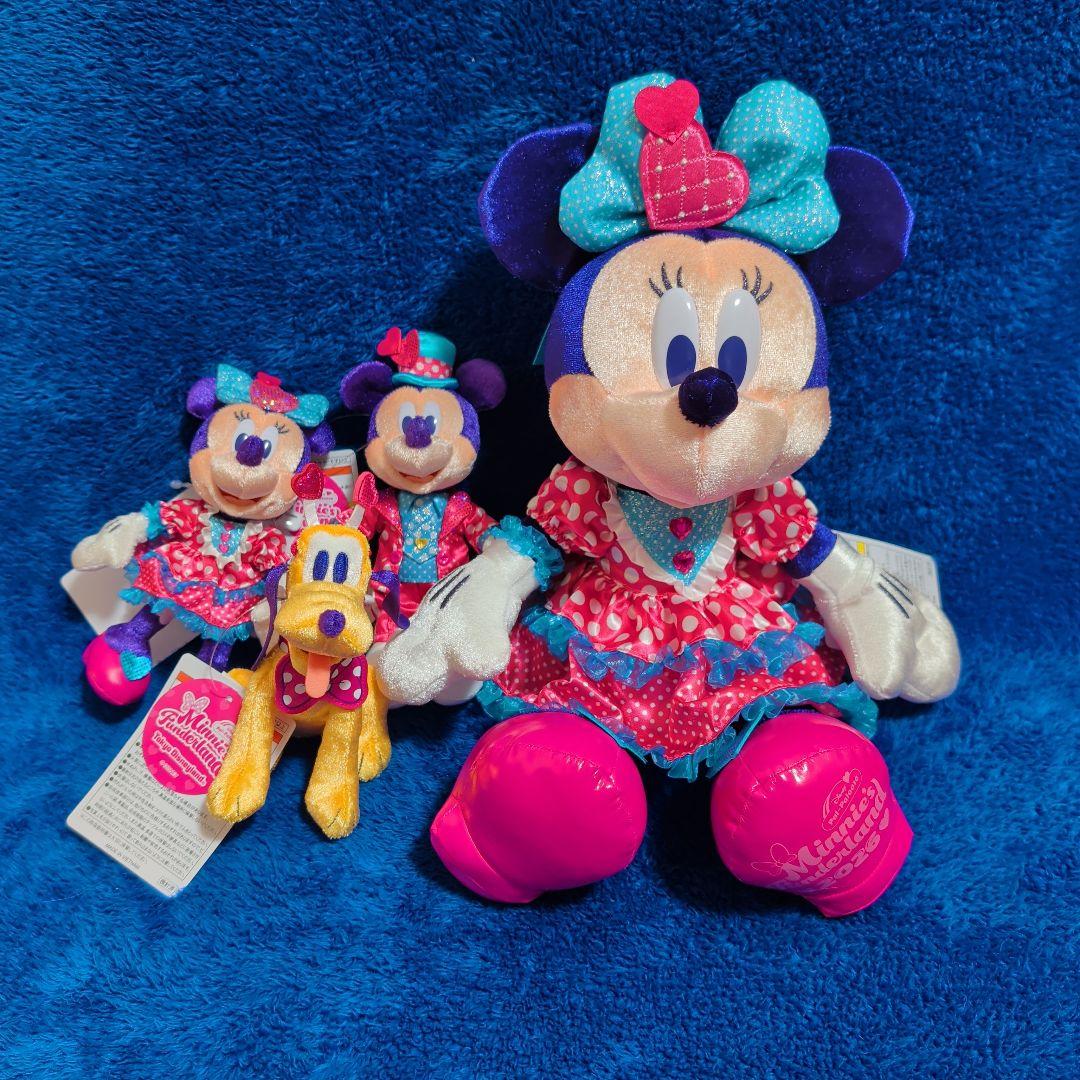 ミニー　ミッキー　プルート　ぬいぐるみ　ぬいぐるみバッジ　 パルパルーザ