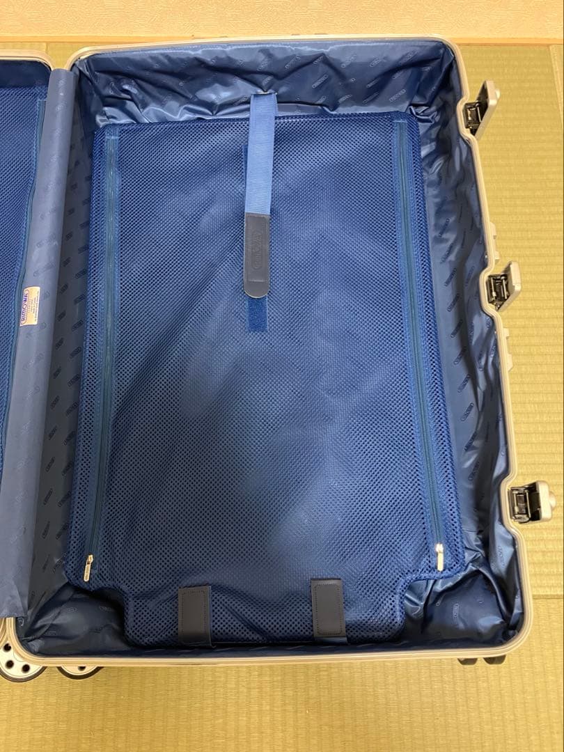 週末限定値下げ‼️廃盤　RIMOWA リモワ トパーズ 98L シルバー正規品