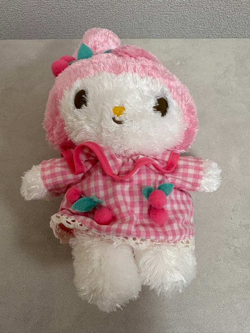 S*ね様 【美品】マイメロディー ぬいぐるみ 2009 クタクタドール　さくらん