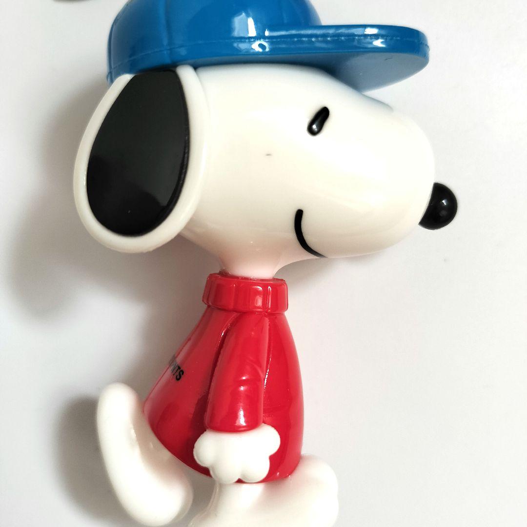 【新品】5種セットMINISO限定スヌーピー 75周年 立体型キーホルダー