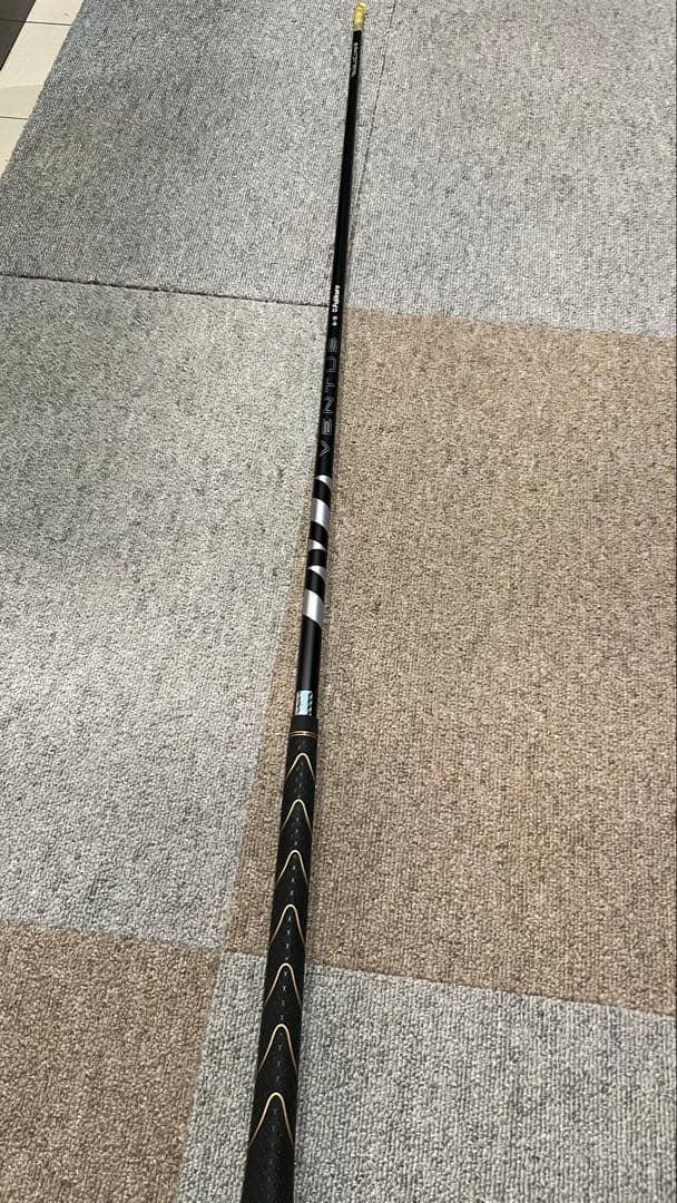 24ベンタスブラック6S 7w用VENTUS シャフト PALMAXのグリップ