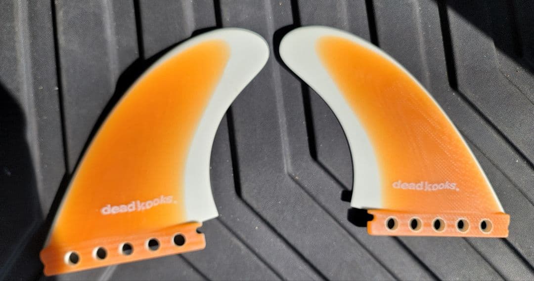 極美品　デッドクークス　アップライト　ツインフィン　フューチャー