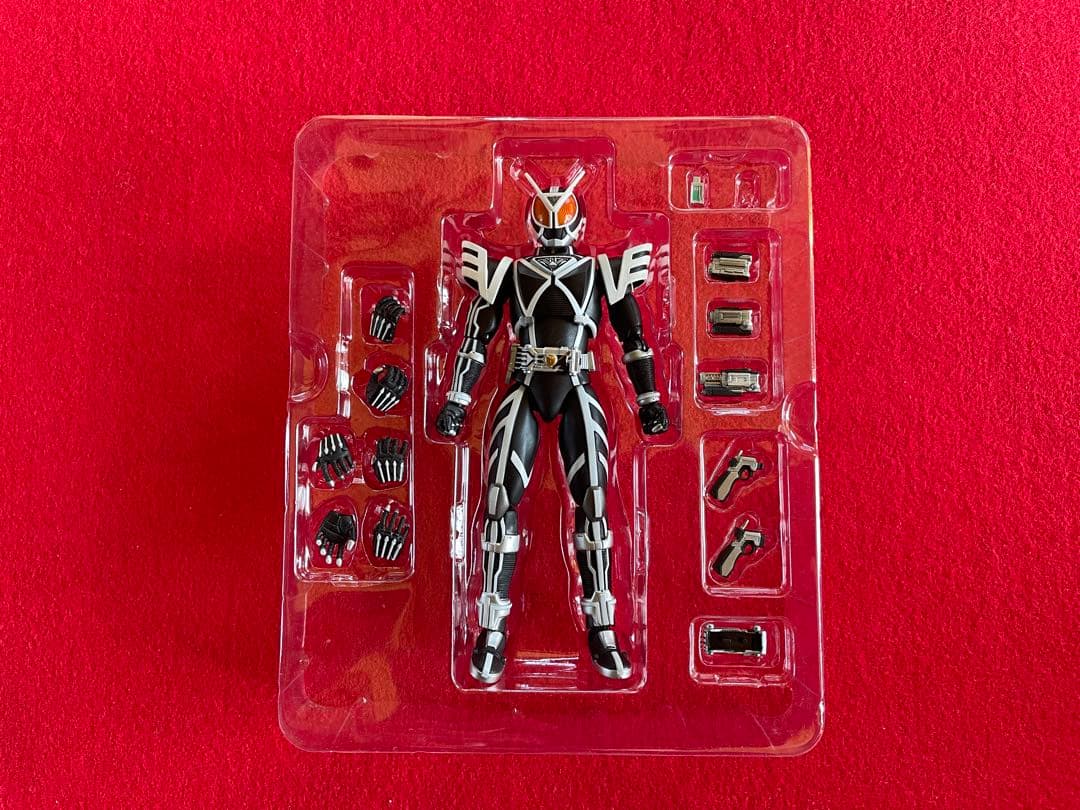 S.H.Figuarts 仮面ライダーデルタ　ウルフオルフェノク