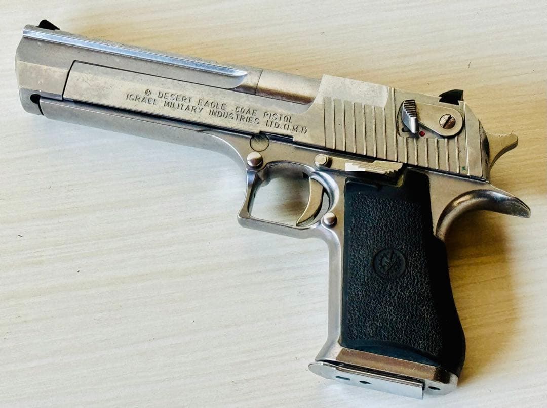 モデルガン　デザートイーグル　ブローバック式