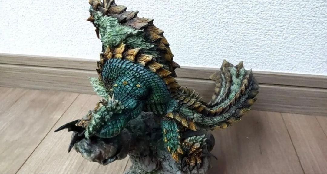 【リペイント品】クリエイターズモデル　リオレウス　ジンオウガ　モンスターハンター
