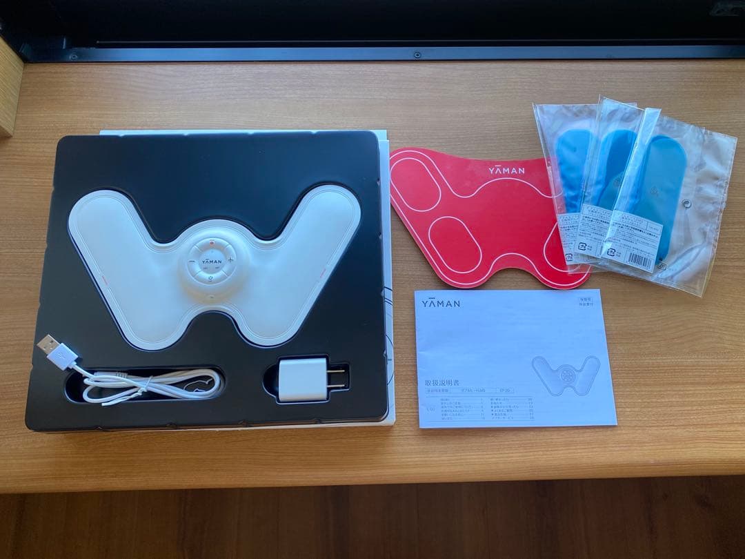 YA−MAN EP-20W WHITEダブルヒートEMS