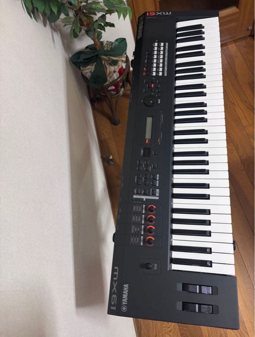 Yamaha MX61 シンセサイザー 61鍵　ソフトケース付き