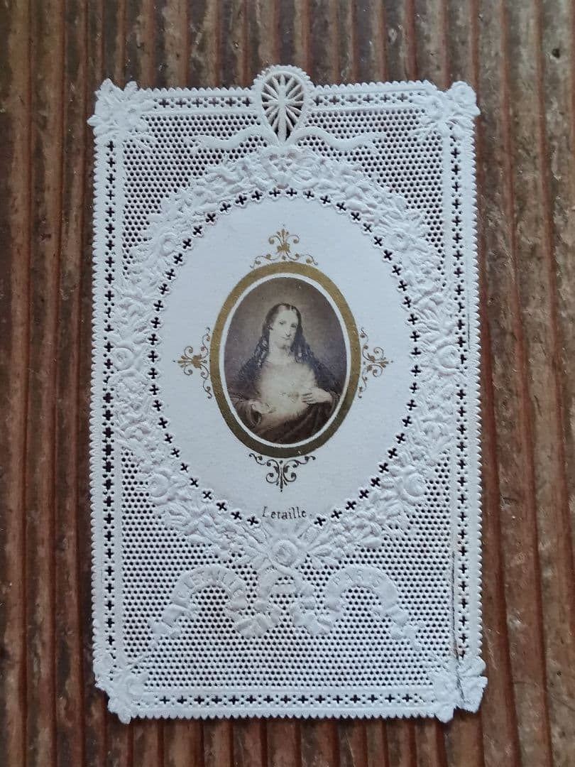 パリアンティーク キリストのレースカニヴェ フレーム額装 薔薇エンボス✟ セピア