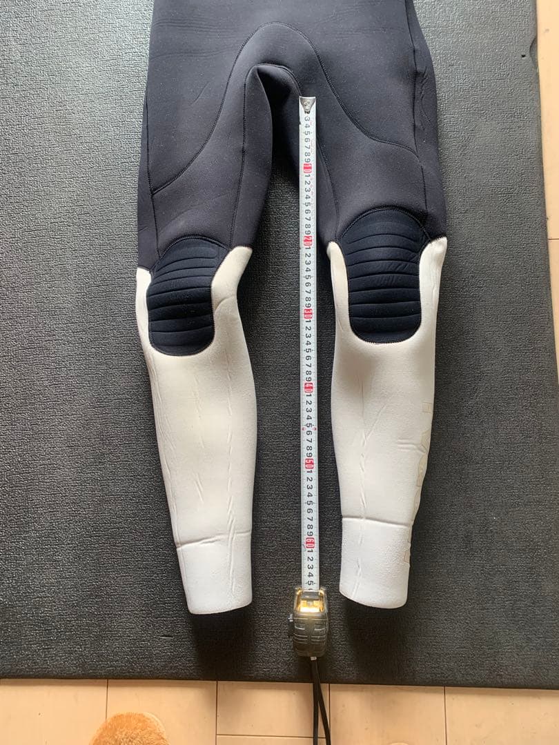 リバーサル　ウエットスーツ　5/3mm Lサイズ