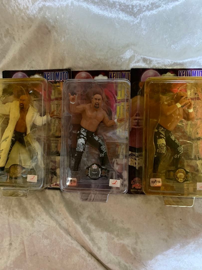 レア新品 未開封品 武藤敬司フィギュア　プロレスLOVE 3体ベルト付きセット