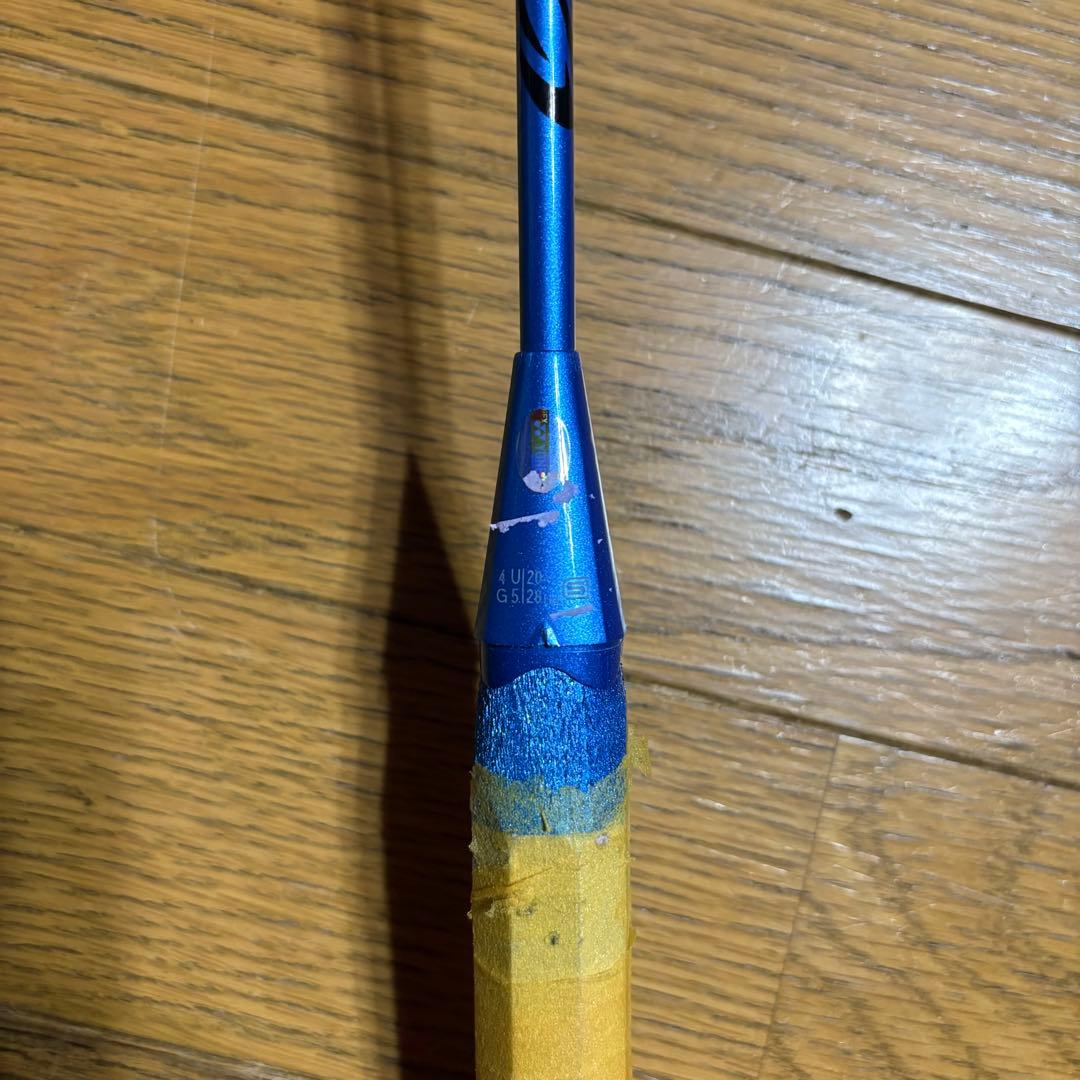 ヨネックス バドミントンラケット アストロクス77 4UG5 88d