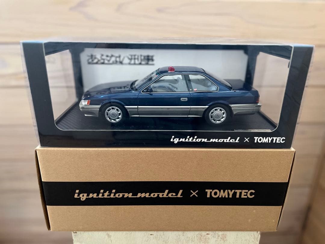 イグニションモデル✖️トミーテック 1/18 あぶない刑事 日産レパード 港3号