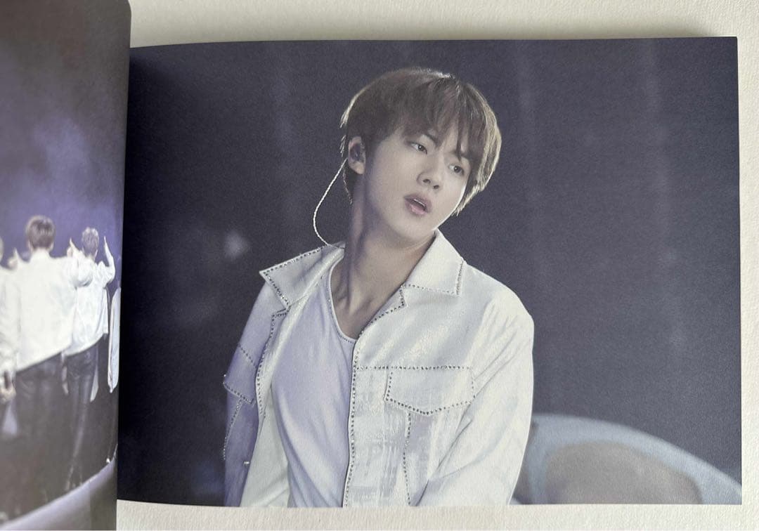 WINGS TOUR FINAL 公式 エッセイブック　ソクジン　JIN