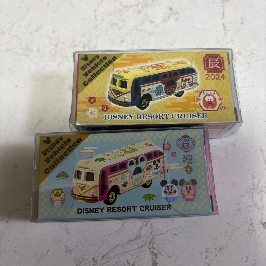 ディズニー　トミカ　リゾートクルーザー　正月