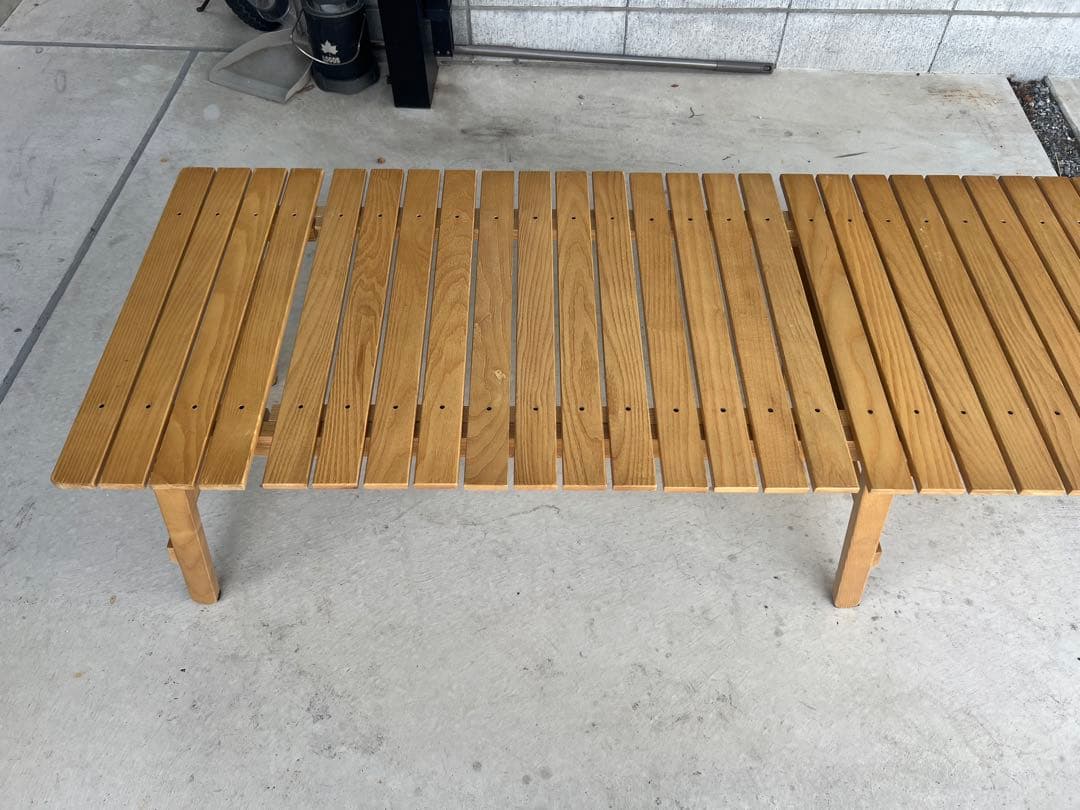 タラスブルバ　アジャスタブルウッドテーブル　IGT 引き取り