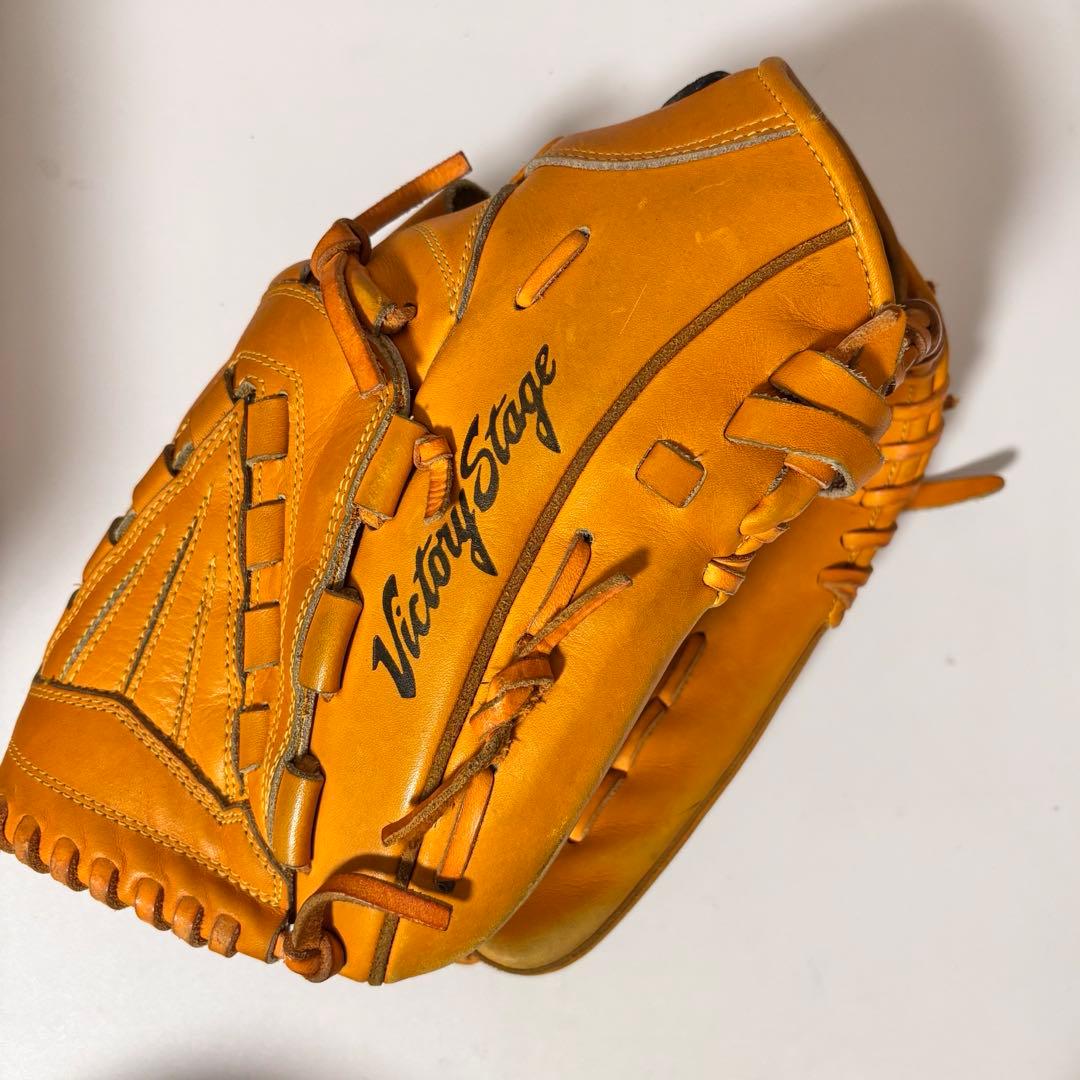 ミズノプロビクトリーステージ硬式グローブ (左利き投手用)