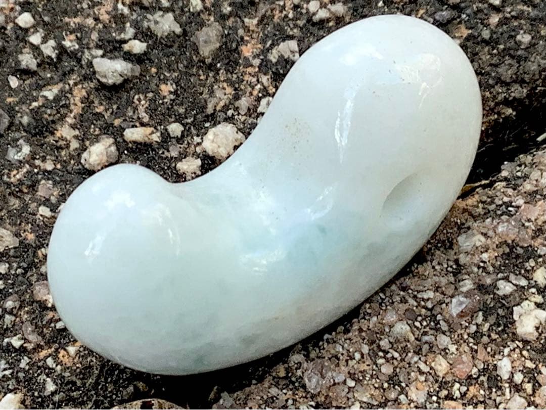 大サービス*糸魚川小滝産翡翠氷肌　アイスジェイド　お値段自信の極上品‼️鑑別書付