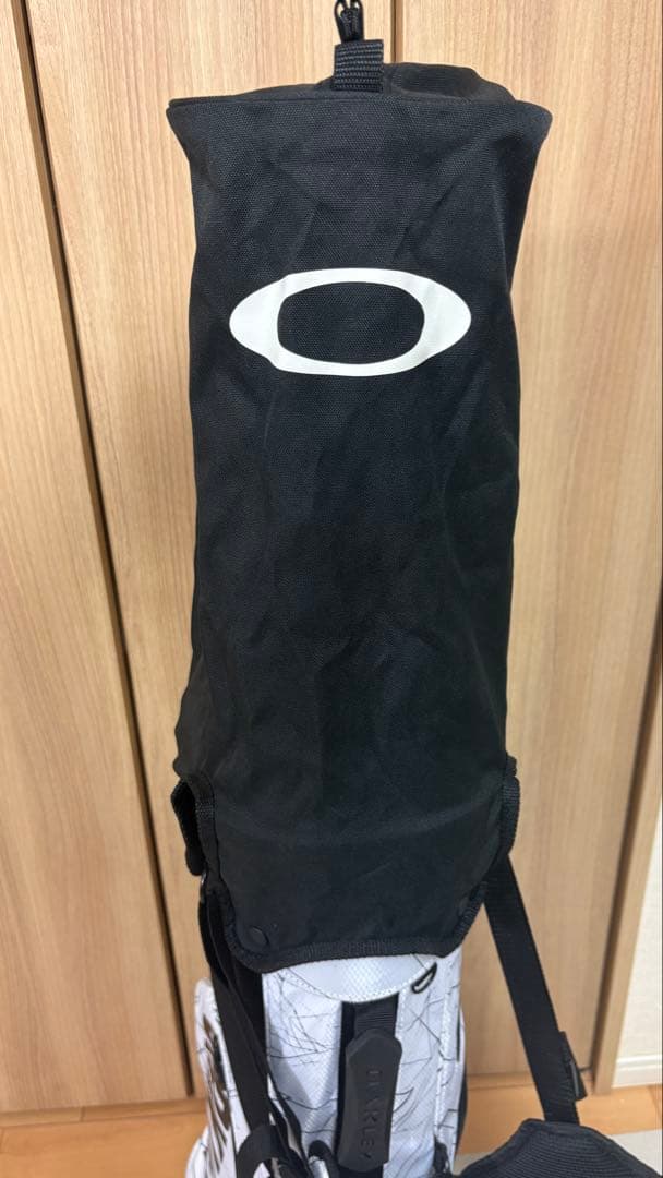 オークリー　ゴルフバッグ　スタンドバッグ