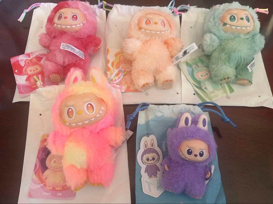 ラブブ BigintoEnergy PIN FOR LOVE