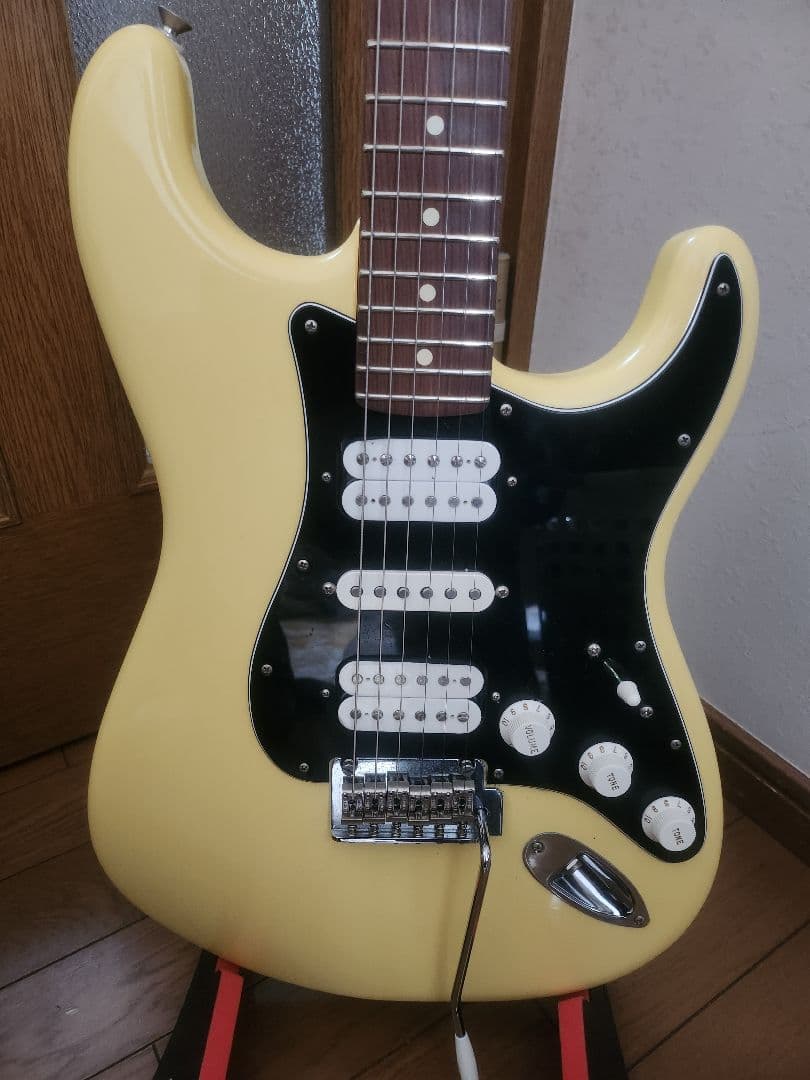 ギター Fender Player Stratcaster HSH