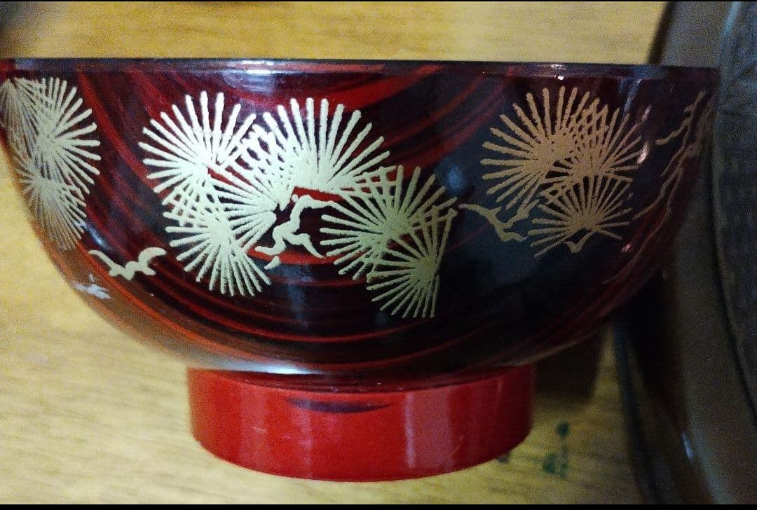 レトロな汁椀とケース