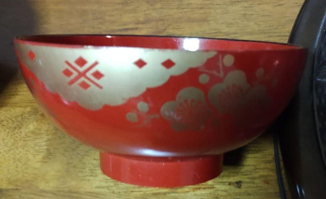 レトロな汁椀とケース