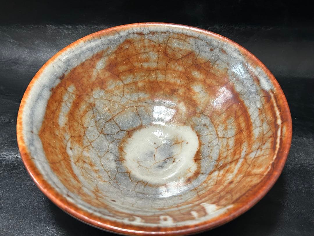 究極の古美術◾️蔵から美しい幻想的な夕陽の陰陽の富士山の抹茶茶碗が出てか来ました。