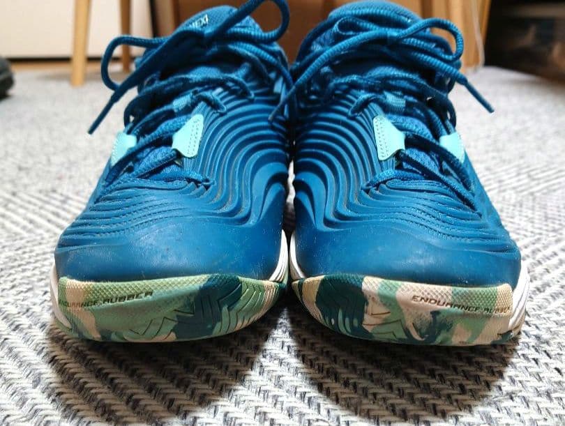 YONEX　テニスシューズ