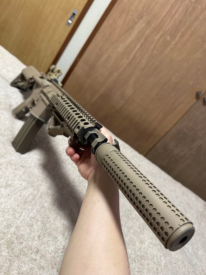 東京マルイ 次世代電動ガン M4A1 CQB-R カスタム MK18