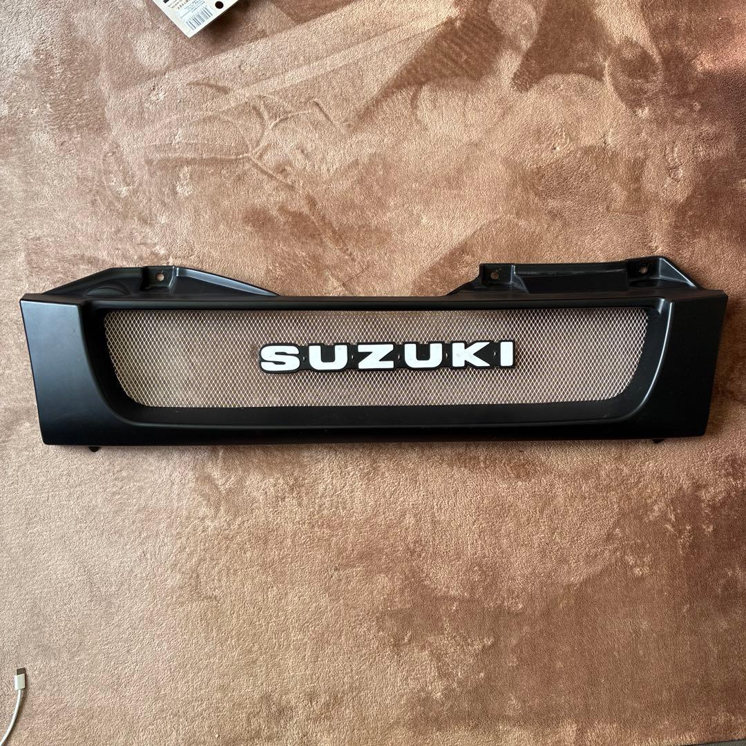 JB23ジムニー フロントグリル