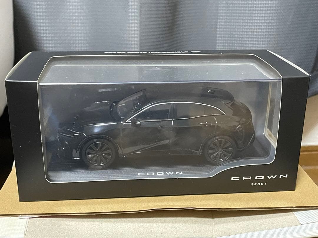 トヨタ クラウンスポーツ ブラック