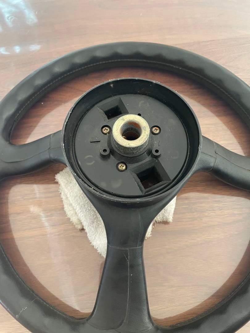 スカイラインGT-R R32 純正ハンドル