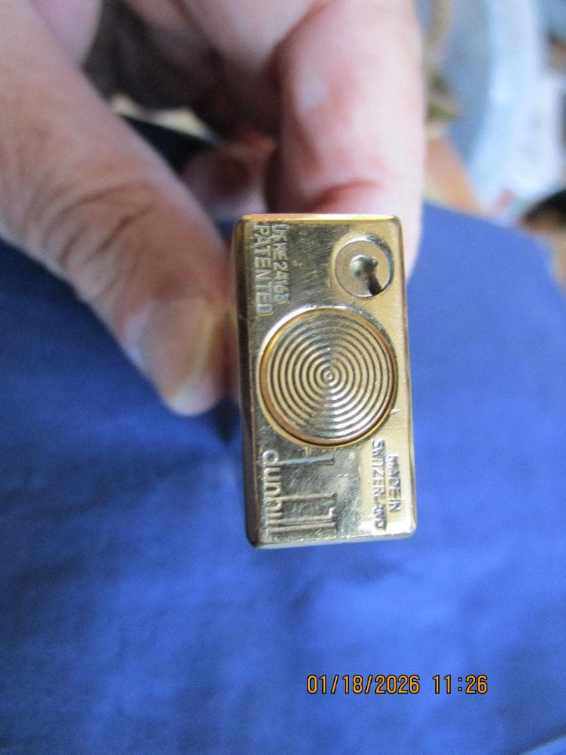 ダンヒル　ガスライター　箱・説明書あり　発火未確認　程度は良さそうです。