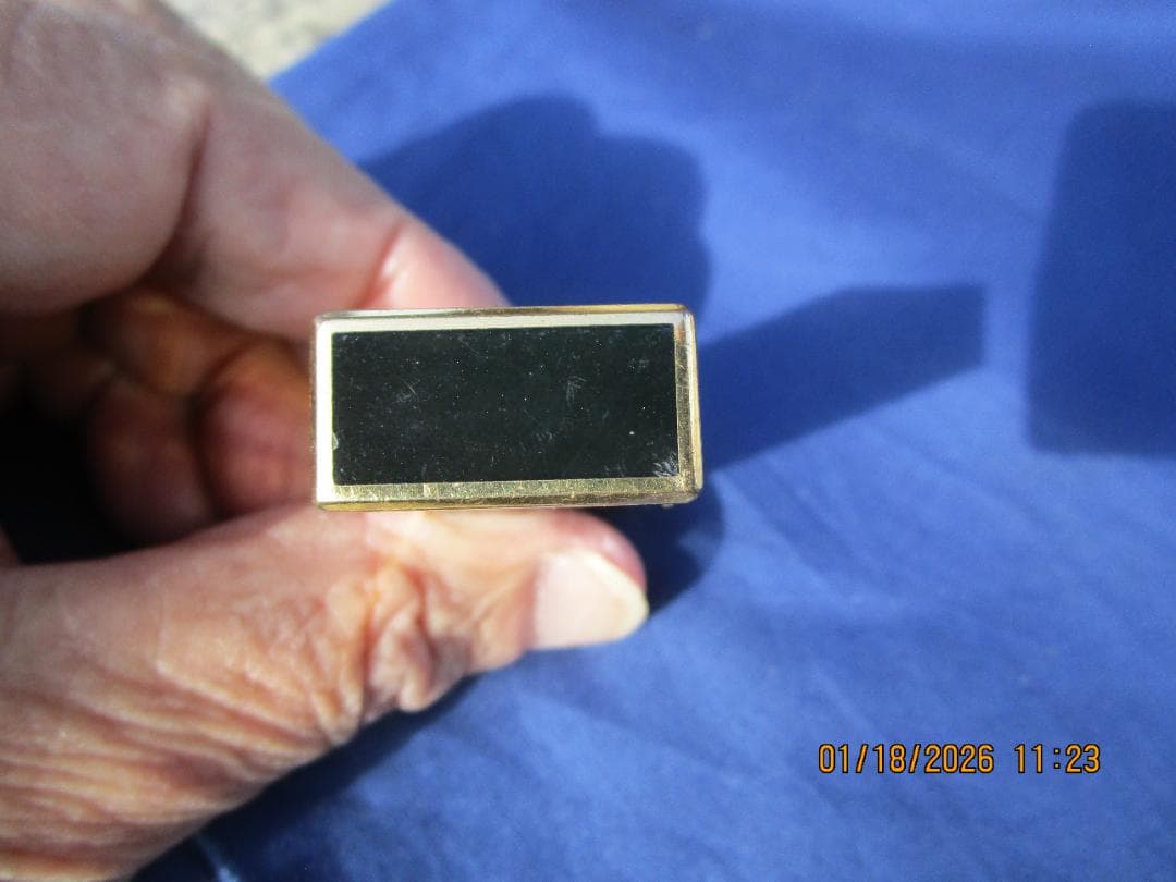 ダンヒル　ガスライター　箱・説明書あり　発火未確認　程度は良さそうです。